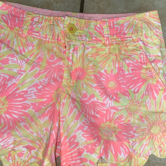 Lilly Pulitzer Buttercup Shorts Sunkissed Glow - Picture 2 of 6